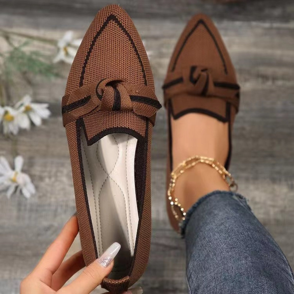 Bow Contrast Trim Point Toe Loafers - Ryzela