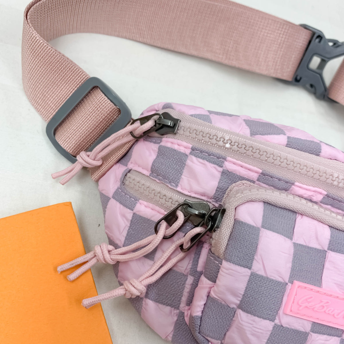 Checkered Adjustable Strap Nylon Crossbody Bag - Ryzela