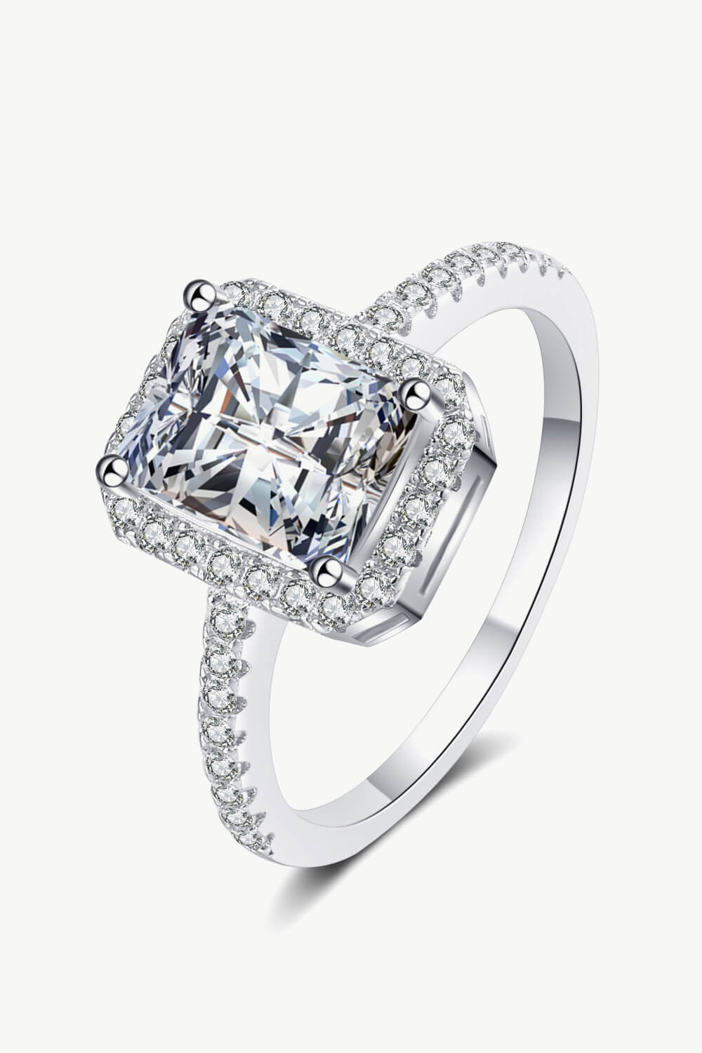 1 Carat Rectangle Moissanite Ring - Ryzela