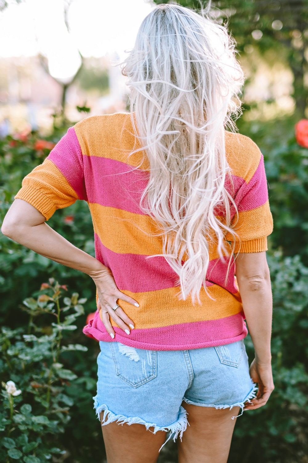 Color Block Round Neck Short Sleeve Knit Top - Ryzela