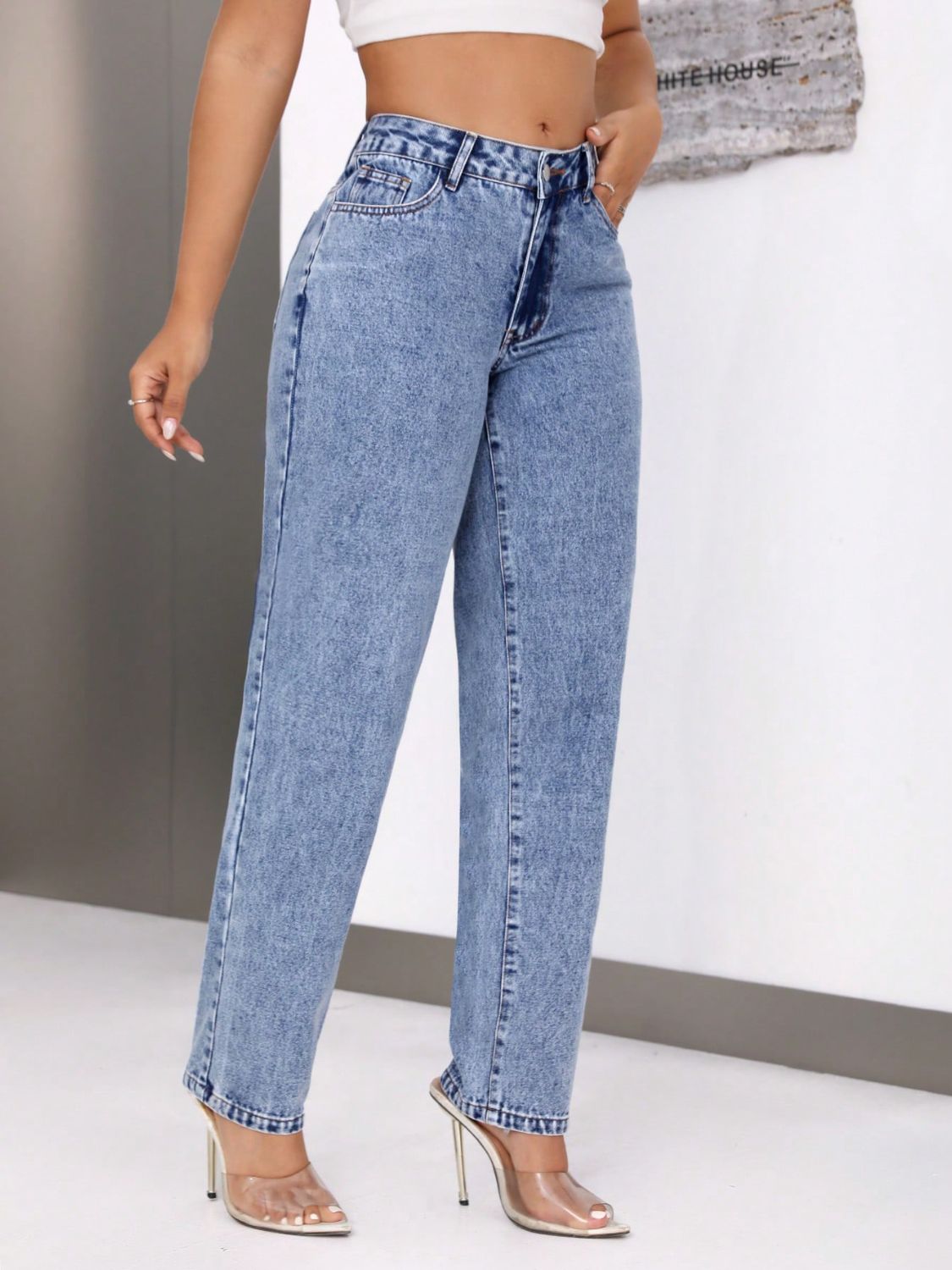 Mid-Rise Waist Jeans with Pockets - Ryzela