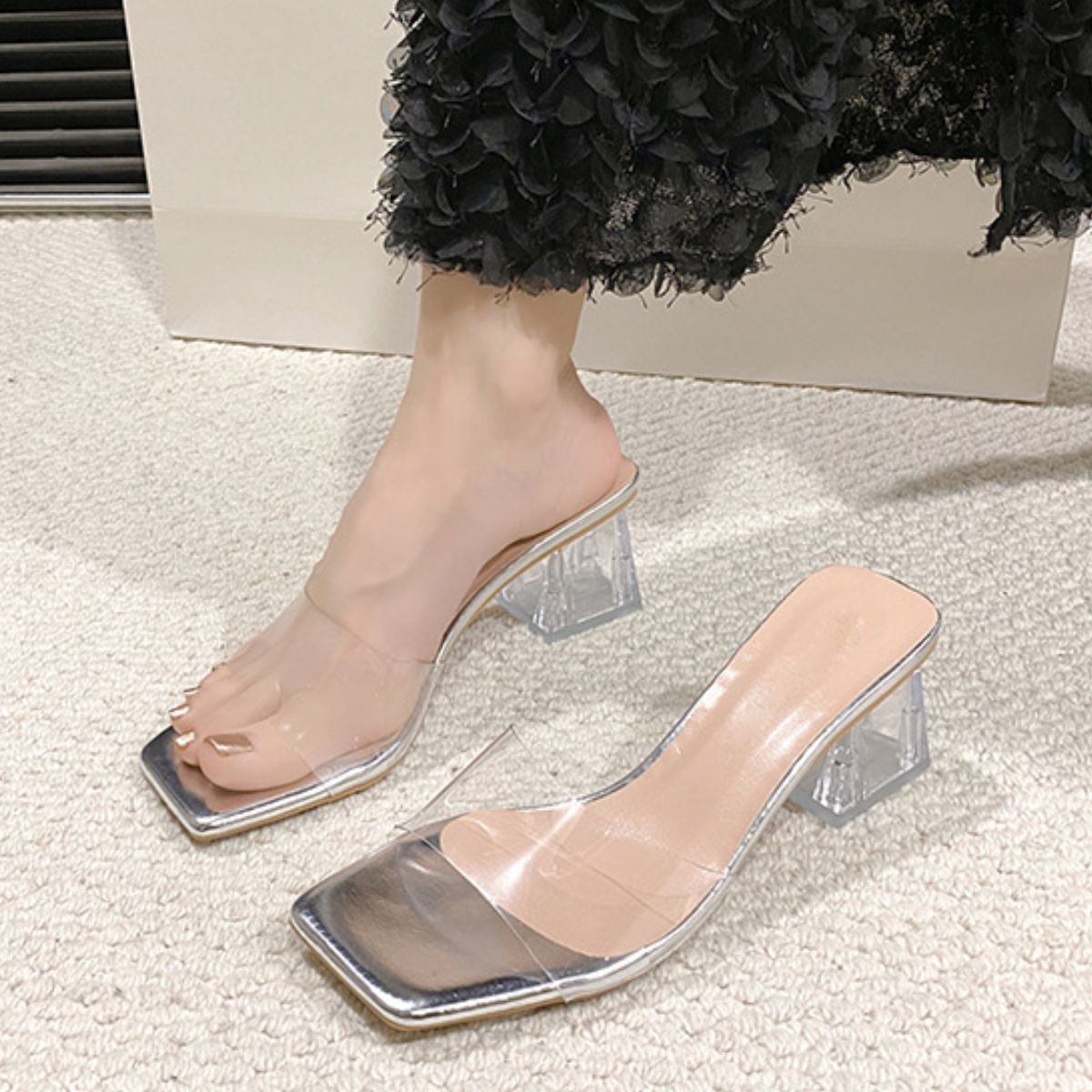 Open Toe Block Heel Sandals - Ryzela