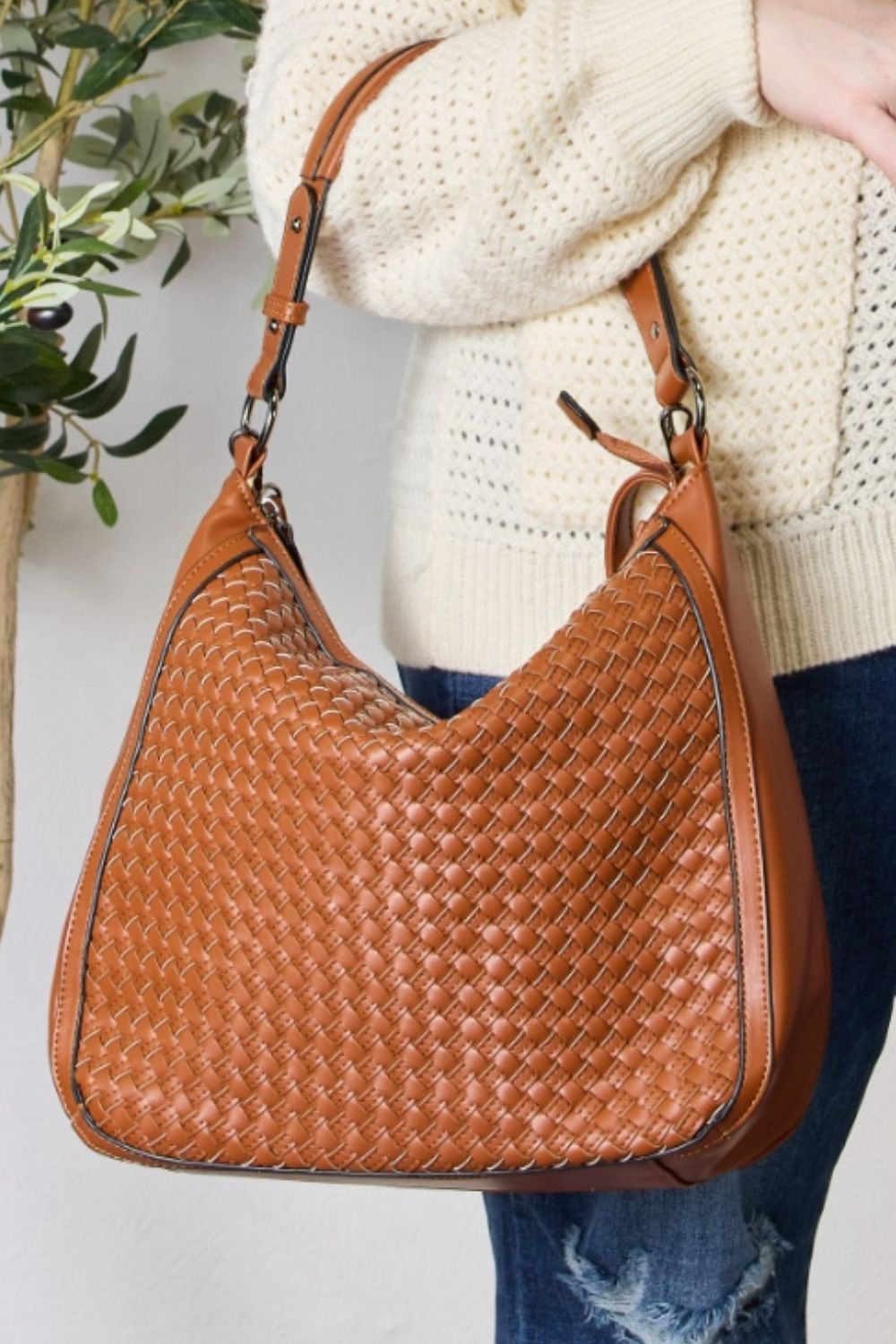 SHOMICO Weaved Vegan Leather Handbag - Ryzela