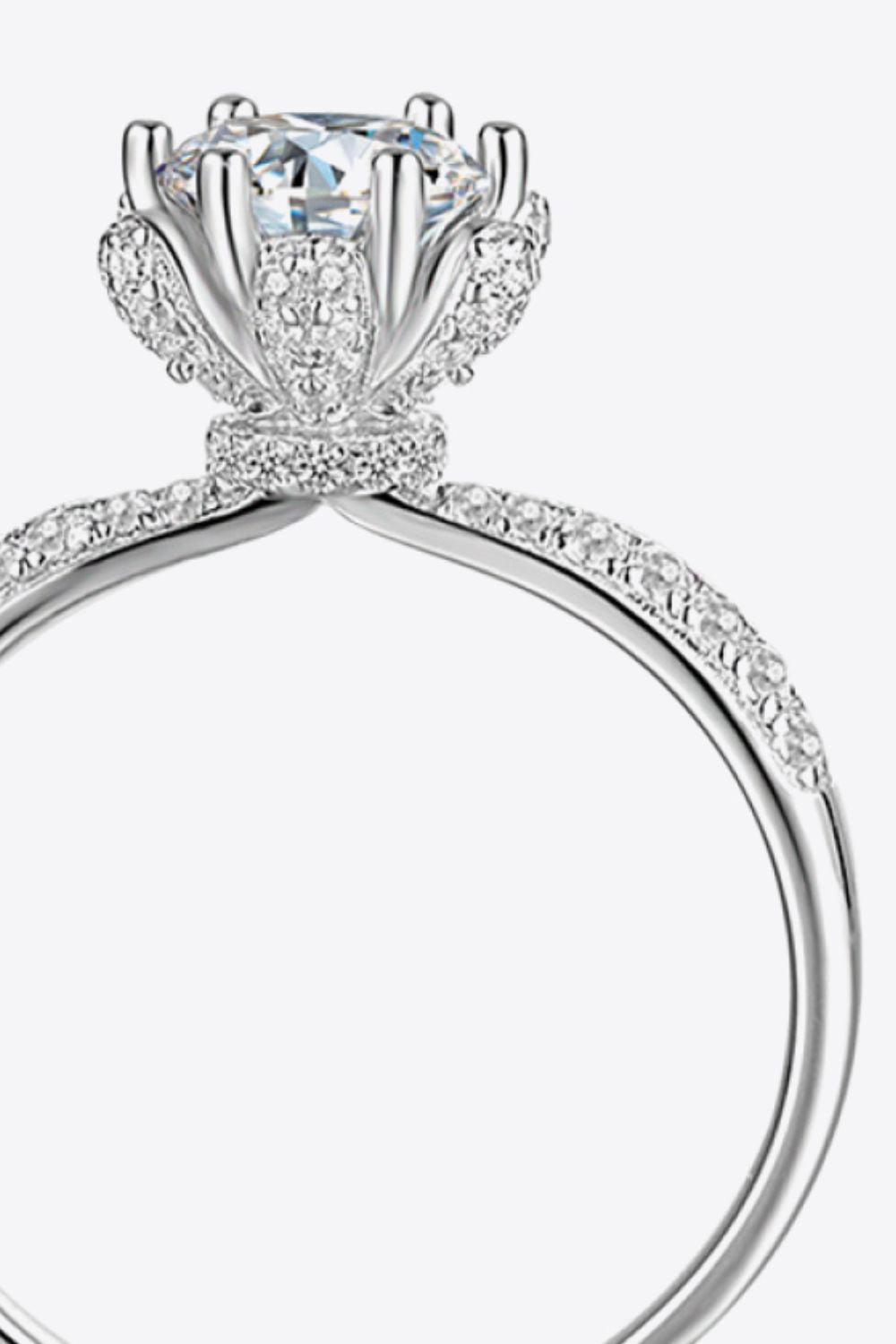 1 Carat Moissanite 6-Prong Ring - Ryzela