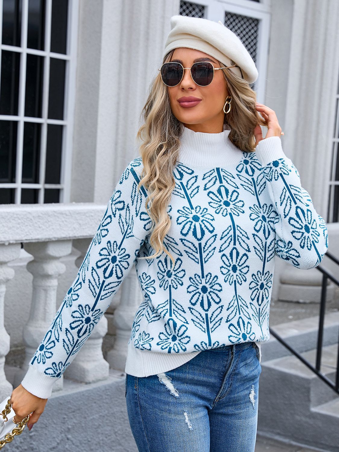 Flower Turtleneck Long Sleeve Sweater - Ryzela