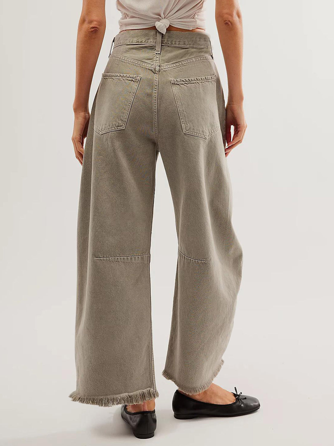 Raw Hem Wide Leg Jeans with Pockets - Ryzela