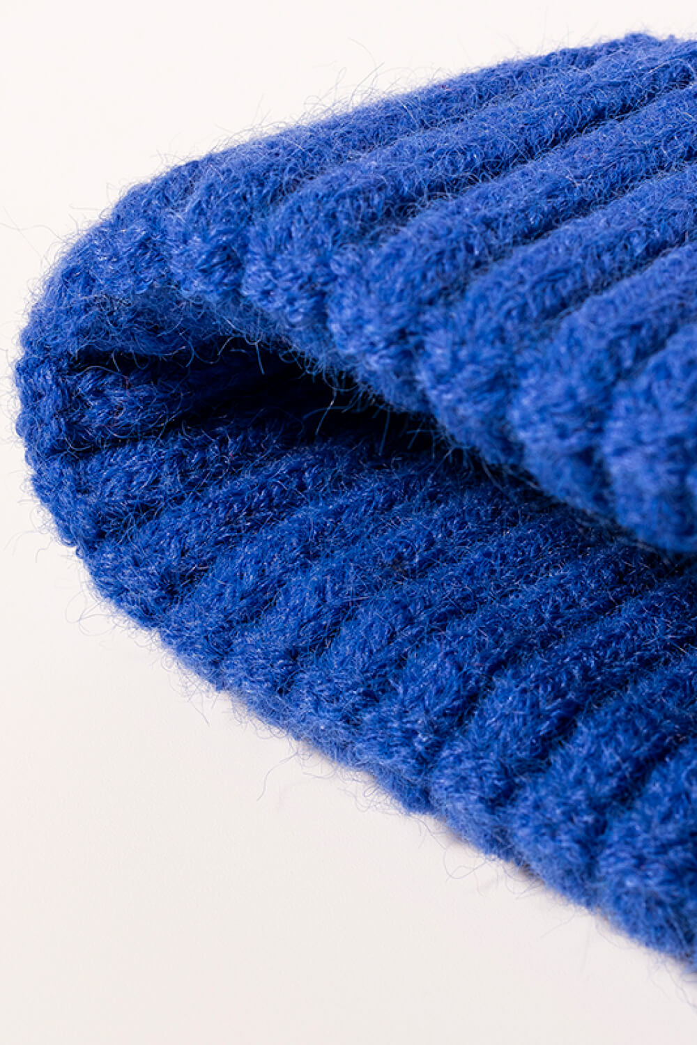 Rib-Knit Cuff Beanie - Ryzela