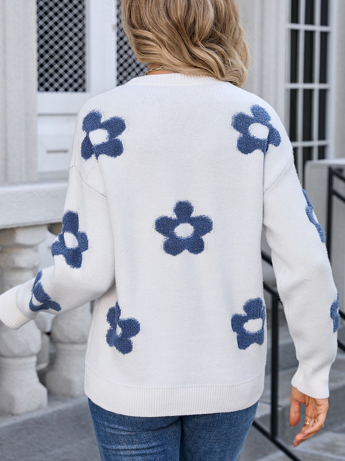 Flower Round Neck Long Sleeve Sweater - Ryzela