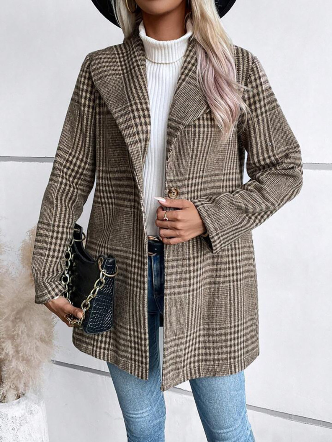 Plaid Collared Neck Long Sleeve Jacket - Ryzela