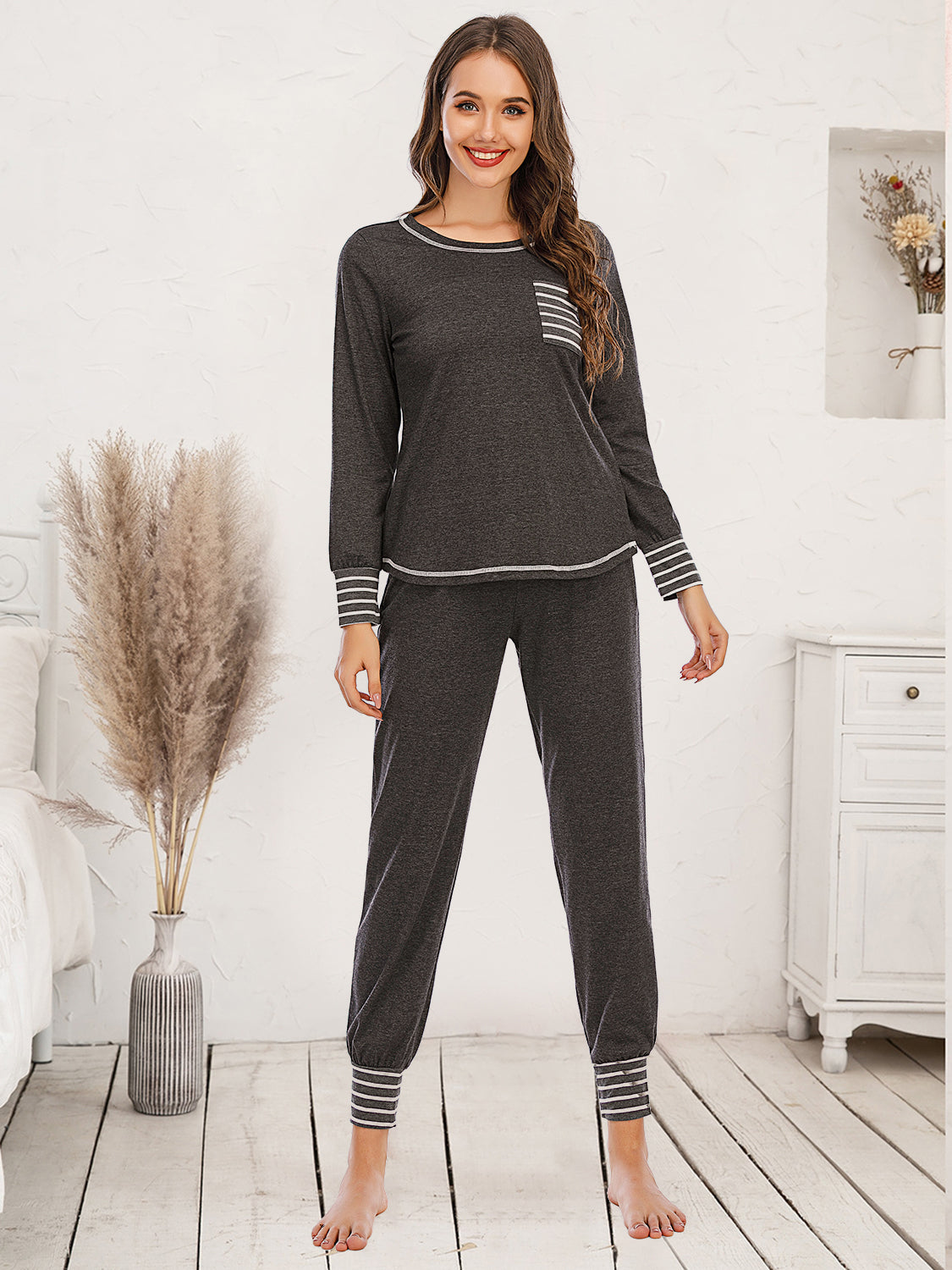 Round Neck Top and Pants Lounge Set - Ryzela