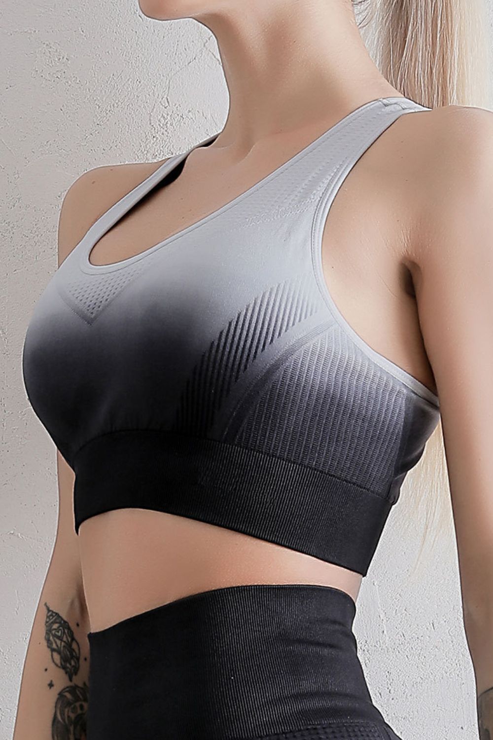 Gradient Racerback Sports Bra - Ryzela