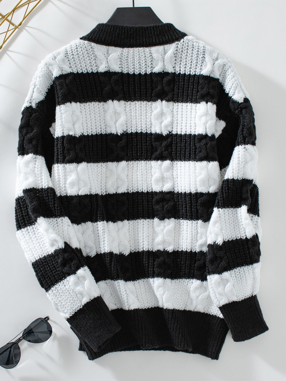 Striped Round Neck Long Sleeve Sweater - Ryzela