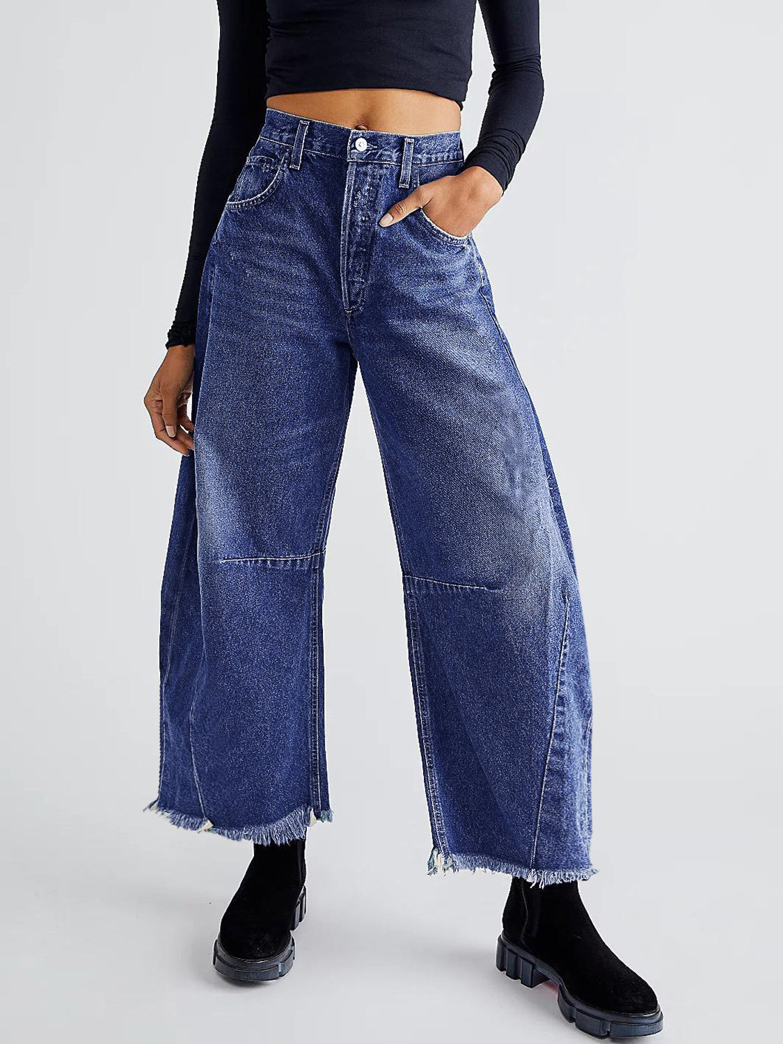 Raw Hem Wide Leg Jeans with Pockets - Ryzela