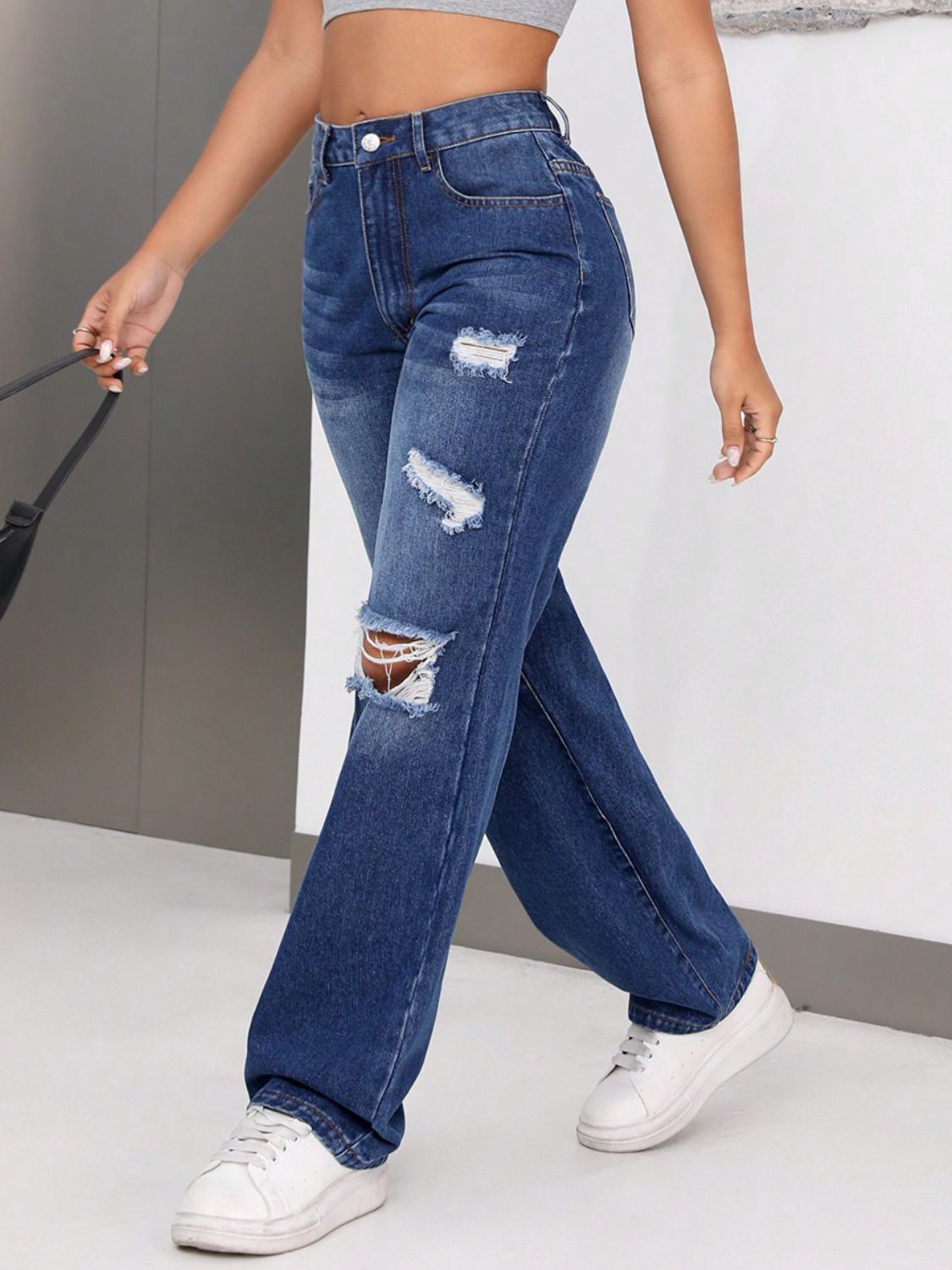 Distressed Jeans with Pockets - Ryzela