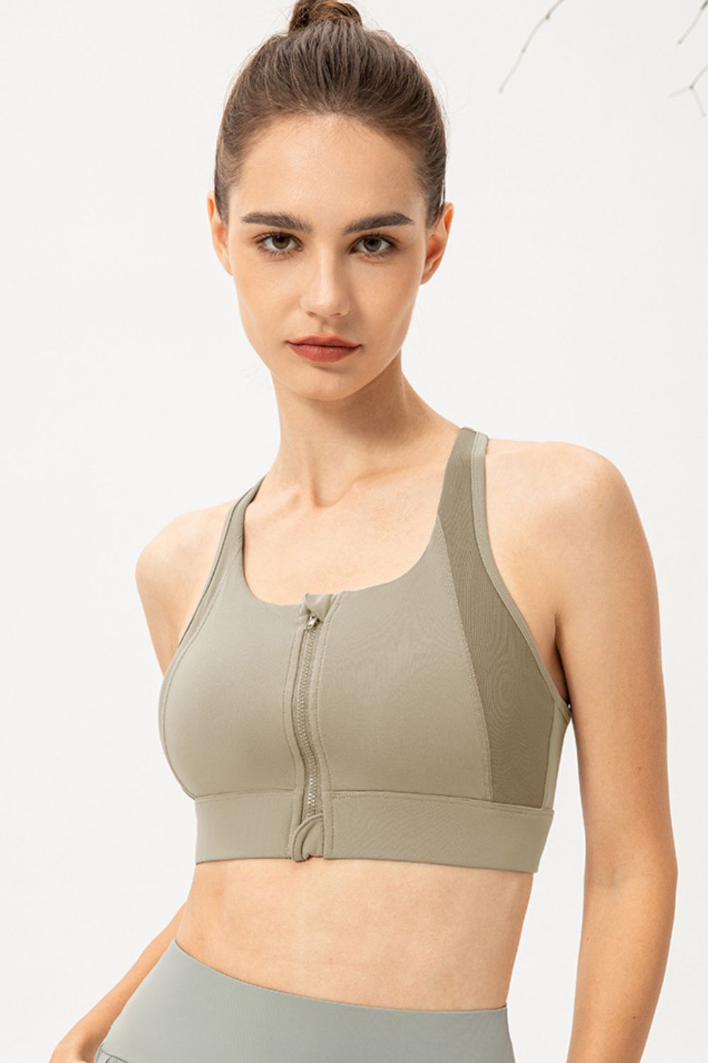 Zip-Up Round Neck Sports Bra - Ryzela