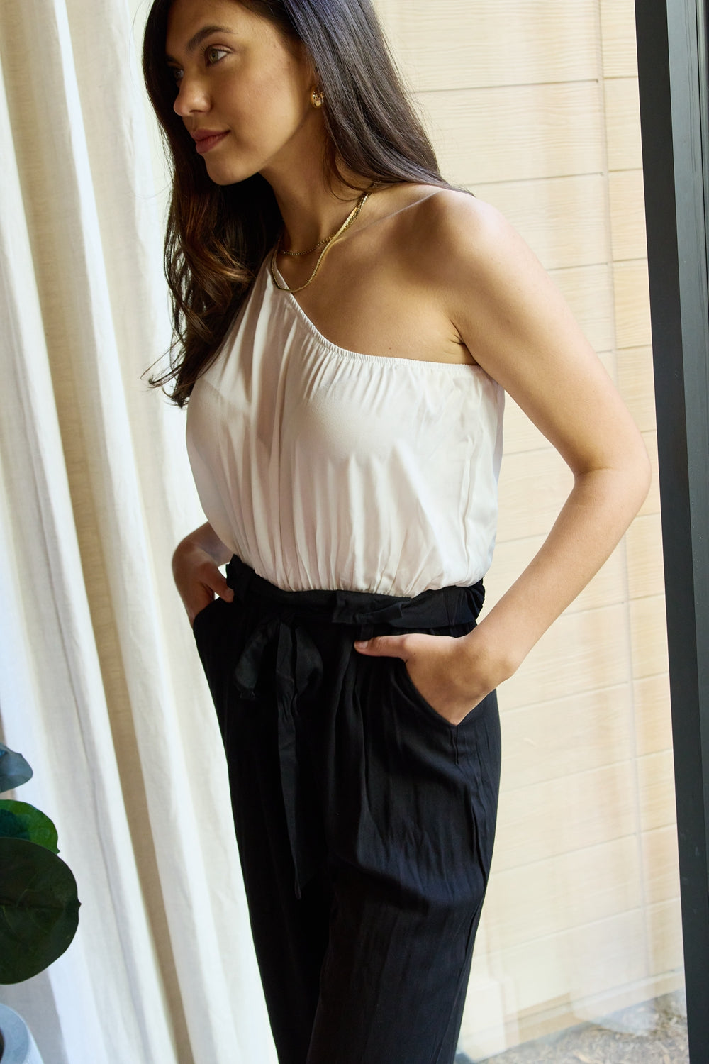 Dress Day Marvelous in Manhattan One-Shoulder Jumpsuit in White/Black - Ryzela