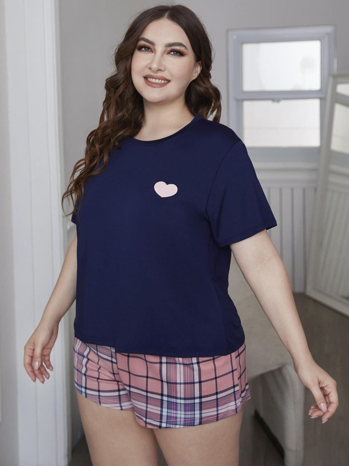 Plus Size Heart Graphic Top and Plaid Shorts Loungewear Set - Ryzela