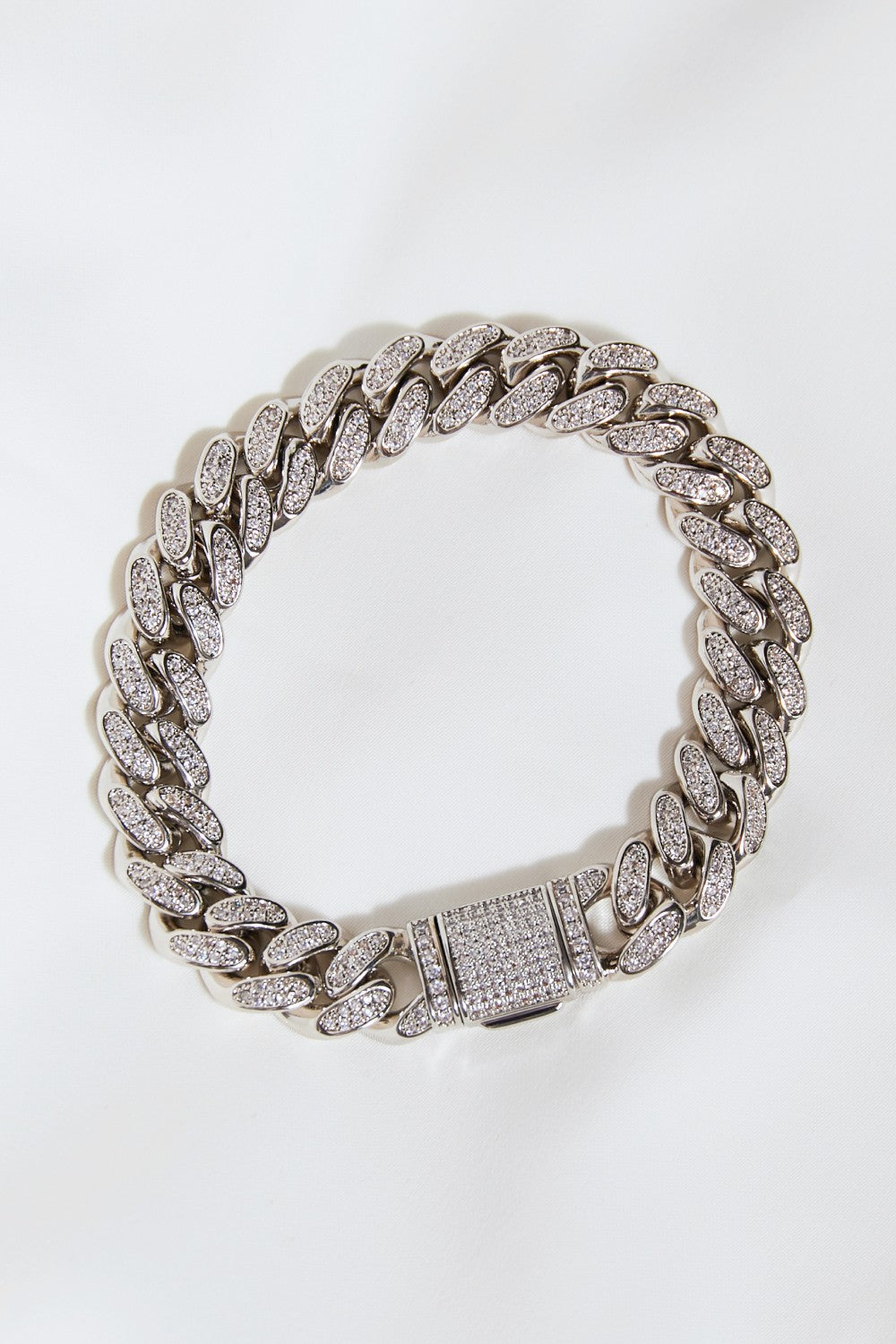 GNJ MANUFACTURING Curb Chain Bracelet in Silver - Ryzela